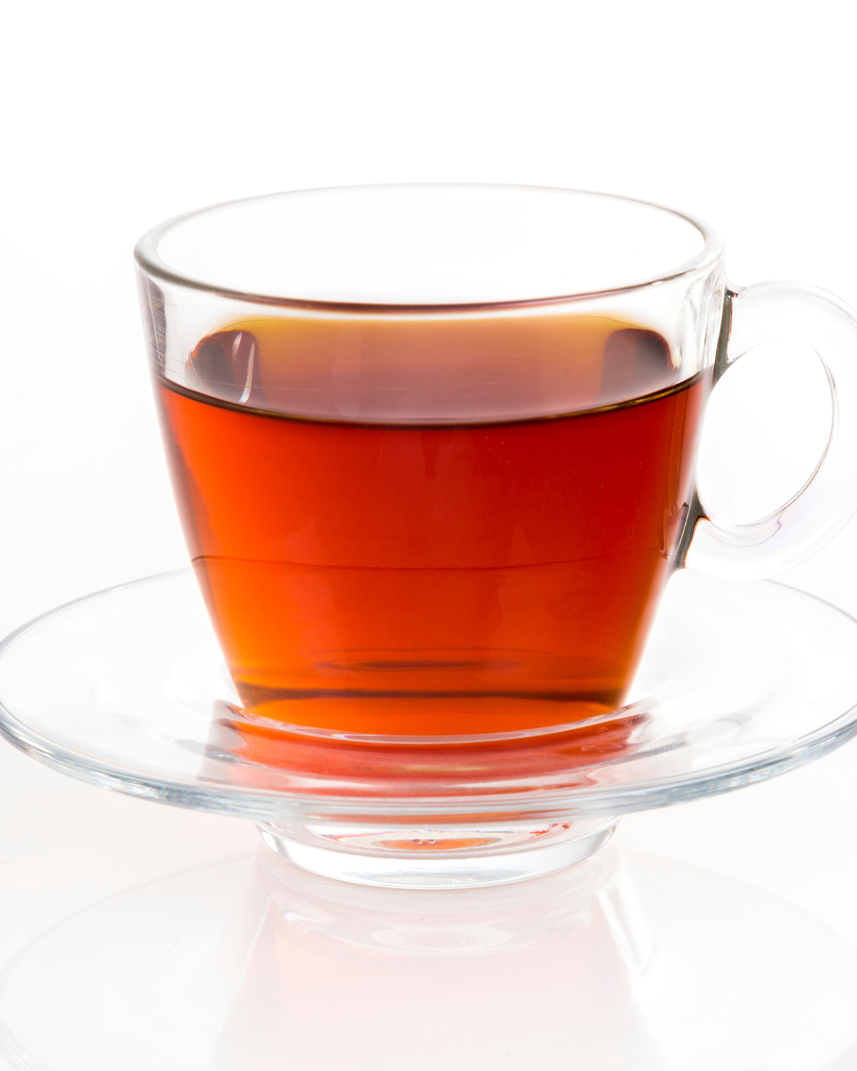 black tea vs green tea — Black tea fully oxidized with 40-70mg caffeine per cup